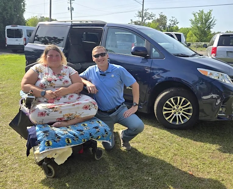 Michael at Mobility Florida with happy customers